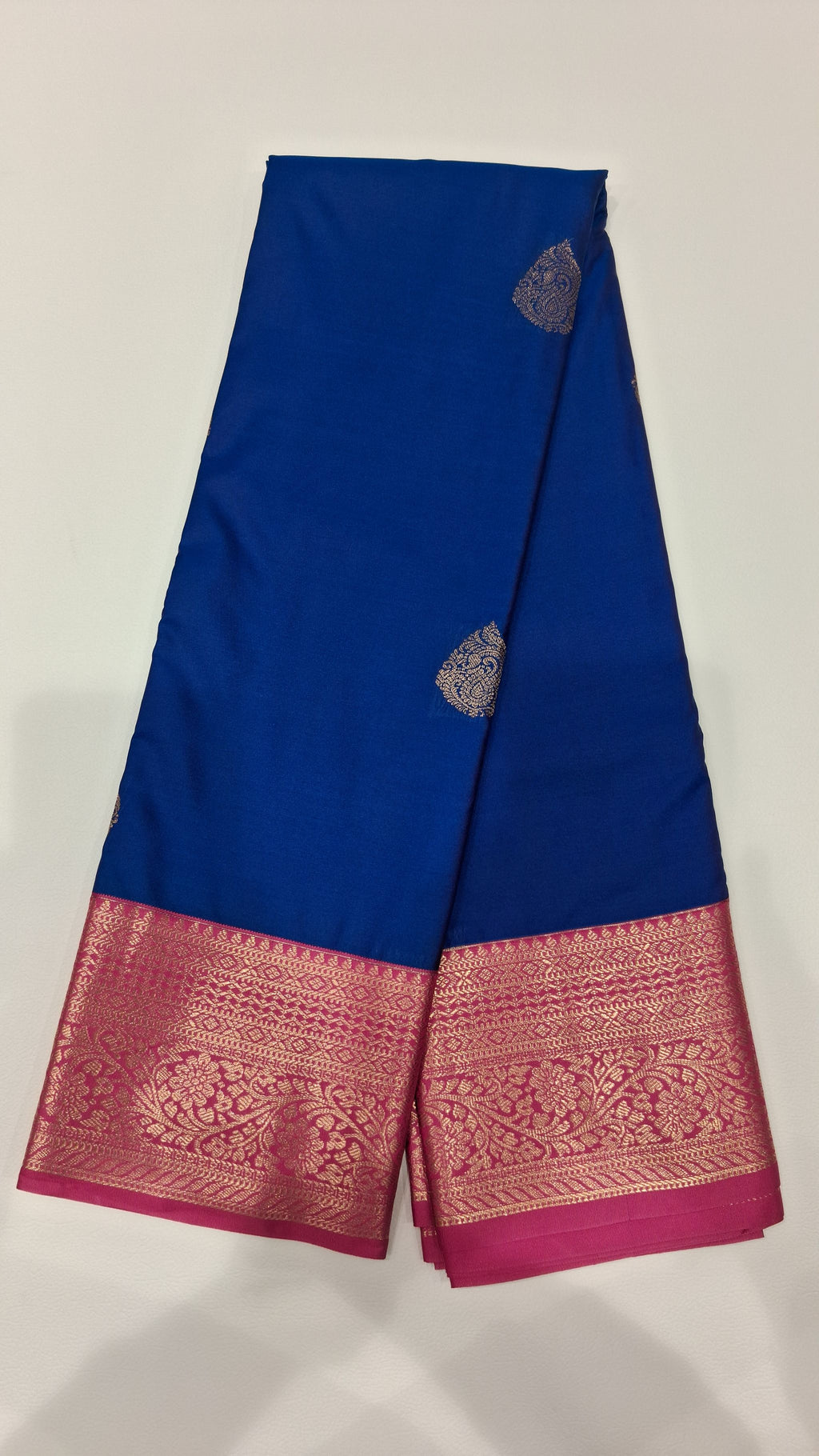Royal Blue Silk Saree with Pink Zari Border 6168024