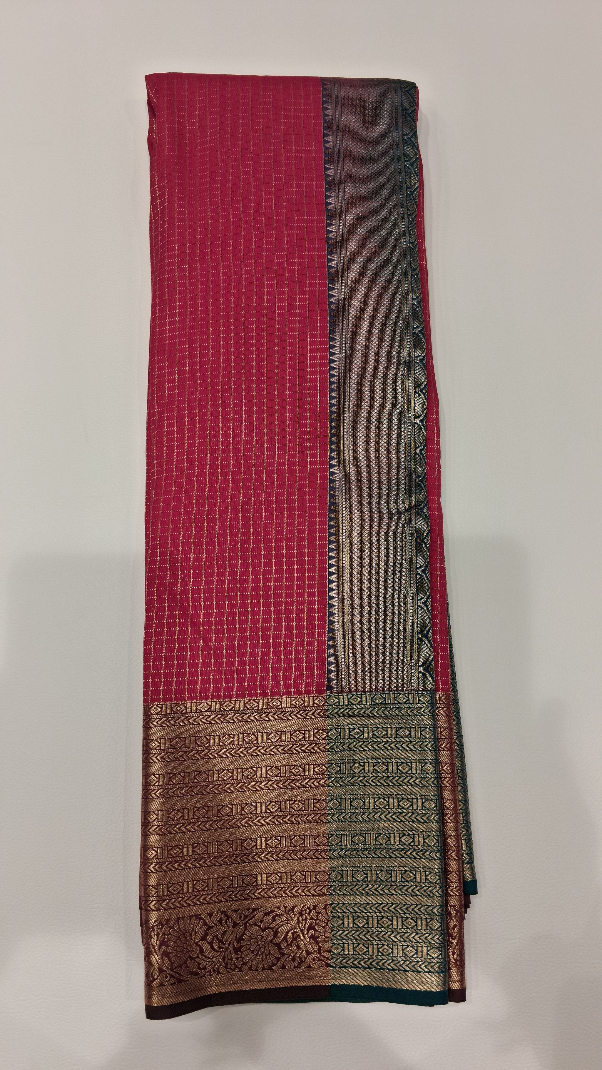Pink Gold Check Zari Saree with Traditional Border 1794019