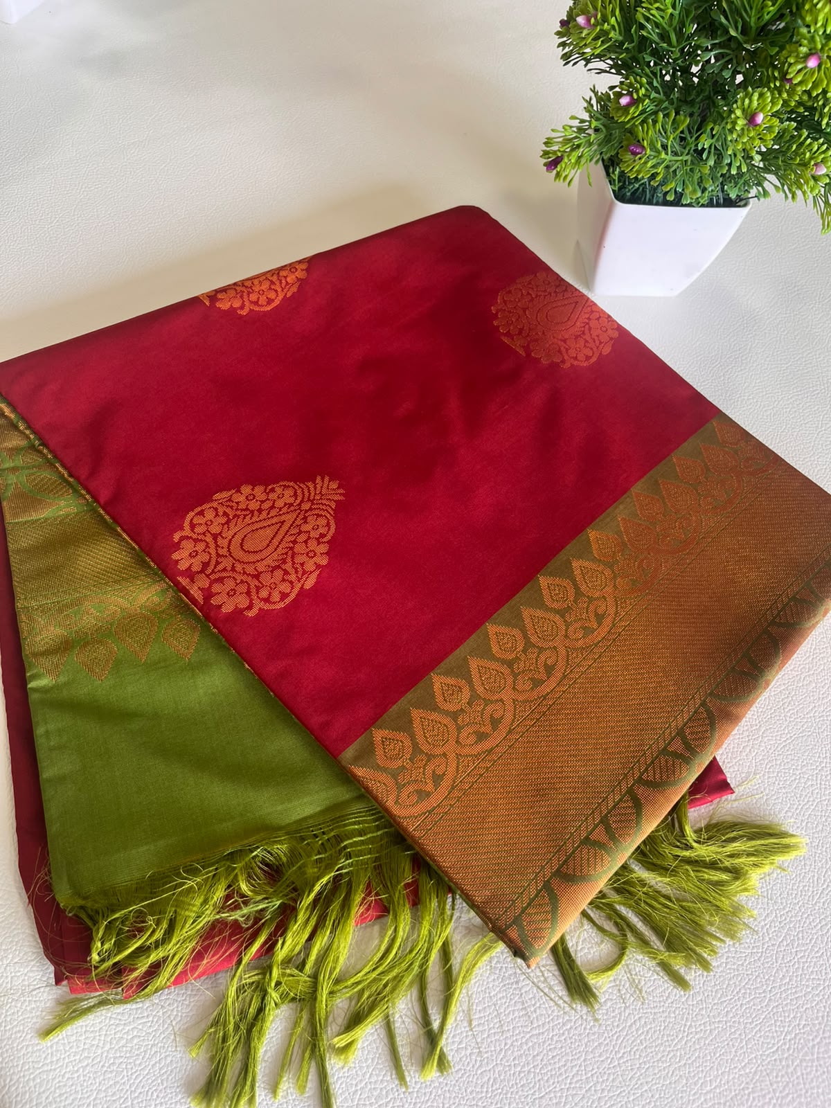 Premium Soft Silk Saree – Rani Pink & Parrot Green with Rich Zari Pallu W222068